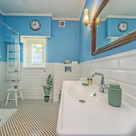 Victus Apartamenty, Debowa アパート